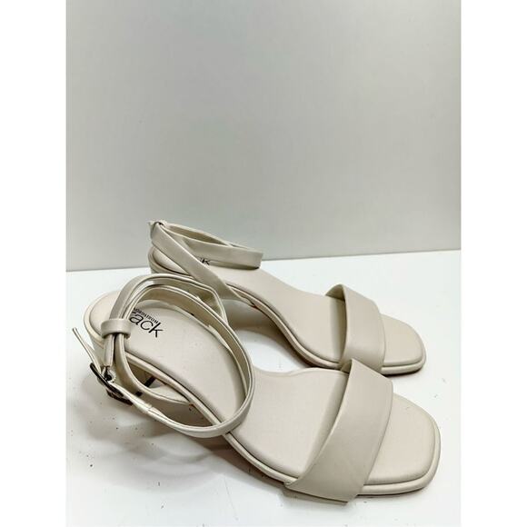 Nordstrom Rack Sandals Womens Size 9 Bone Strappy Faux Leather Open Toe - Picture 2 of 10